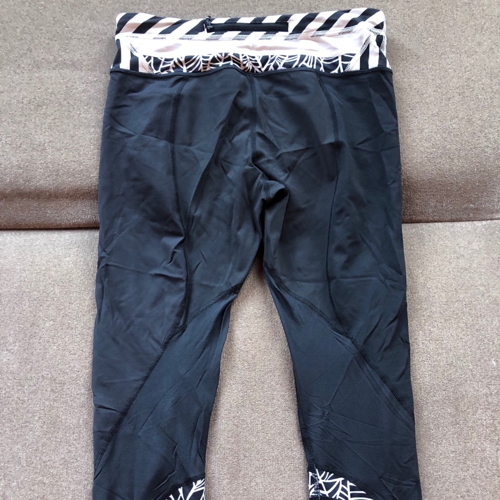 Lululemon leggings- size 8